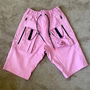 NIKE ACG MENS SHORTS